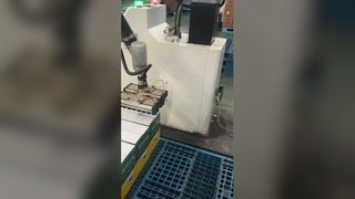 Sealant Busa Poliuretan Terbaik untuk Celah dan Isolasi